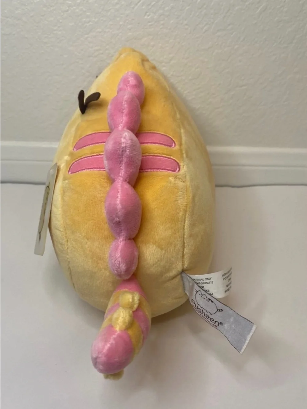 Pusheen GUND Pusheenosaurus Strawberry Banana Yellow Pink Plush Dinosaur Cat 13”